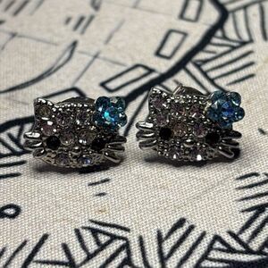 Sparkly Hello Kitty Post Earrings with Crystal And Rhinestones